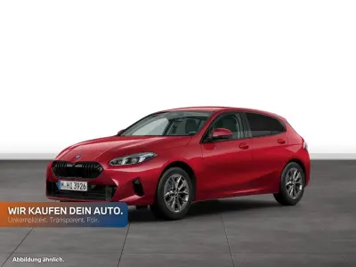 Gebraucht BMW 120 Shadowline 150 PS (110 kW) 2025 Fire red metallic Kleinwagen