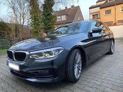 Gebraucht BMW 520 M Sport 190 PS (139 kW) 2018 Grau Kombi