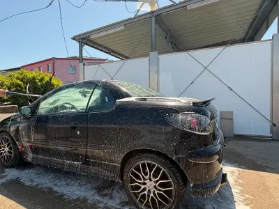Gebraucht Peugeot 206 CC 109 PS (80 kW) 2006 Schwarz Cabrio