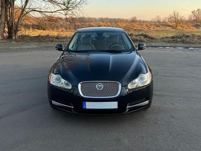 Schwarz Gebraucht 2011 Jaguar XF Limousine | 12.000 € (Teuer)