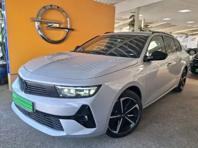 Gebraucht Opel Astra 131 PS (96 kW) 2024 Silber Kleinwagen