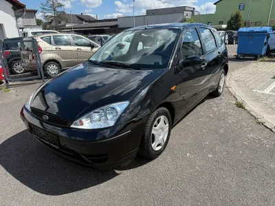 Gebraucht Ford Focus Finesse 101 PS (74 kW) 2002 Schwarz Limousine