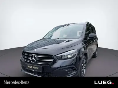 Używany Mercedes T180 Progressive 116 KM (85 kW) 2022 Czarny Minivan