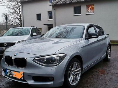 Gebraucht BMW 116 Sport Line 136 PS (100 kW) 2012 Silber Kleinwagen