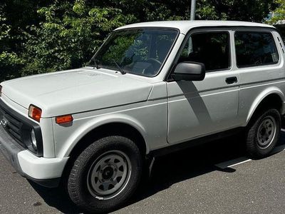Lada Urban