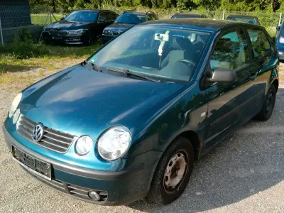 Używany VW Polo 75 KM (55 kW) 2004 Niebieski Hatchback