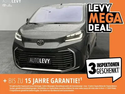 Gebraucht Toyota Proace Verso Team 177 PS (130 kW) 2024 Grau Kombi
