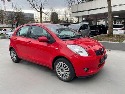 Usata Toyota Yaris 69 CV (50 kW) 2008 Rosso Utilitaria