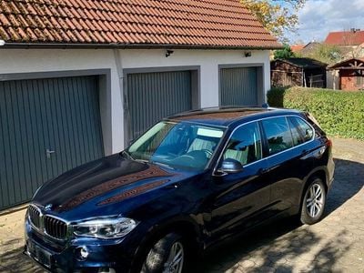 Blau Gebraucht 2017 BMW X5 SUV | 22.250 € (Guter Preis)