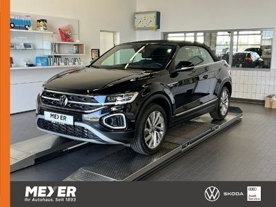 Gebraucht VW T-Roc Cabriolet Move 150 PS (110 kW) 2023 Deep black perleffekt Cabrio