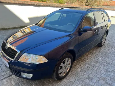 Gebraucht Skoda Octavia Ambiente 105 PS (77 kW) 2007 Blau Kombi