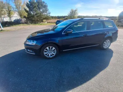 Używany VW Passat 105 KM (77 kW) 2013 Niebieski Kombi