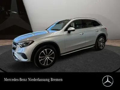 Gebraucht Mercedes GLC220 Premium Plus 197 PS (144 kW) 2025 Silber SUV