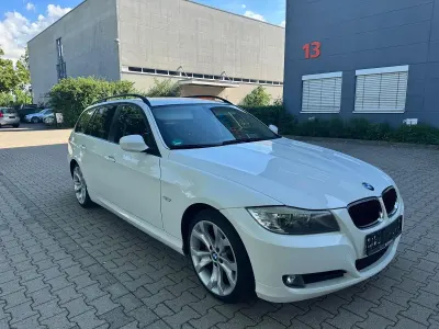Gebraucht BMW 320 146 PS (107 kW) 2009 Weiß Kombi