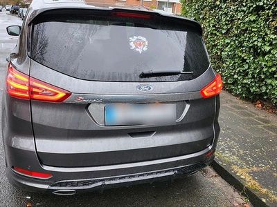 Gebraucht Ford S-MAX ST-Line 190 PS (139 kW) 2019 Braun Van / Kleinbus