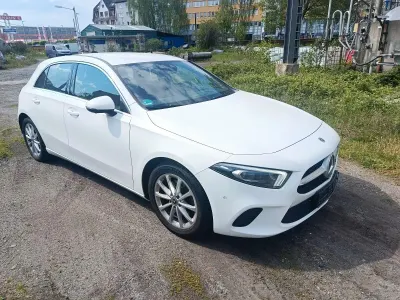 Gebraucht Mercedes A200 Progressive 163 PS (119 kW) 2018 Weiß Limousine