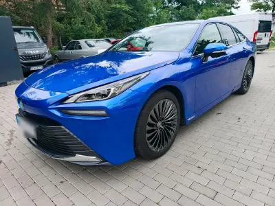Gebraucht Toyota Mirai 184 PS (135 kW) 2021 Blau Limousine