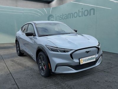 Grau Gebraucht 2024 Ford Mustang Mach-E Premium SUV | 53.738 €