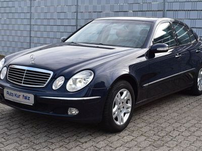 gebraucht Mercedes E240 4-Matic*Leder*Navi*SHZ*