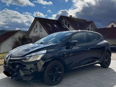 Gebraucht Renault Clio IV LIMITED 90 PS (66 kW) 2017 Schwarz Limousine