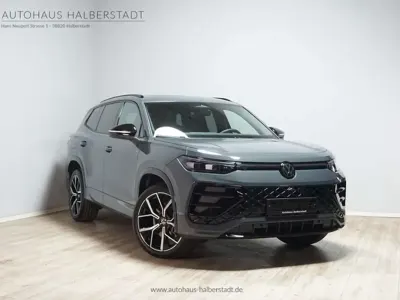 Gebraucht VW Tayron IQ Drive 193 PS (141 kW) 2025 Delfingrau metallic SUV