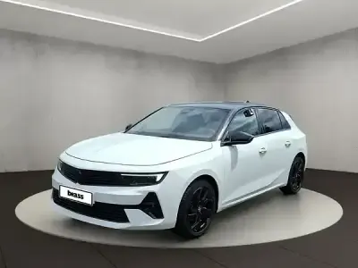 Gebraucht Opel Astra 131 PS (96 kW) 2023 Arktis weiß (uni) Kleinwagen