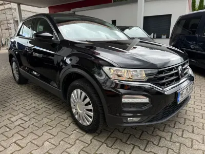 Gebraucht VW T-Roc Basis 116 PS (85 kW) 2020 Schwarz SUV