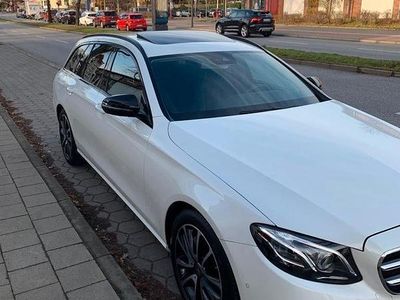 Mercedes E220