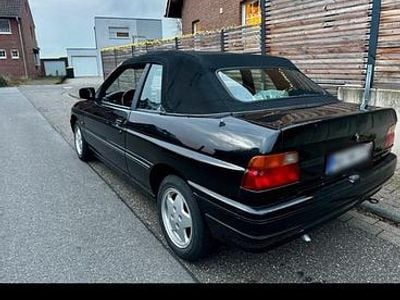 Gebraucht Ford Escort Cabriolet 105 PS (77 kW) 1991 Schwarz Cabrio