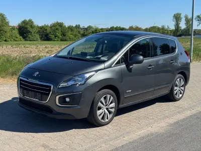 Gebraucht Peugeot 3008 Business-Line 163 PS (119 kW) 2015 Grau Kombi
