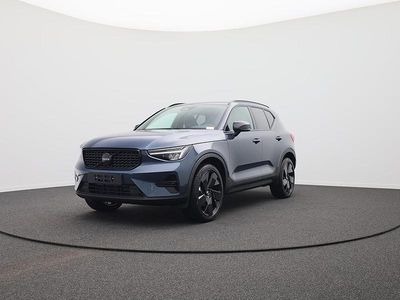 Nuova Volvo XC40 Plus 197 CV (144 kW) 2026 Blu SUV