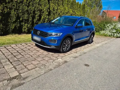 Usata VW T-Roc Style 150 CV (110 kW) 2018 Blu SUV