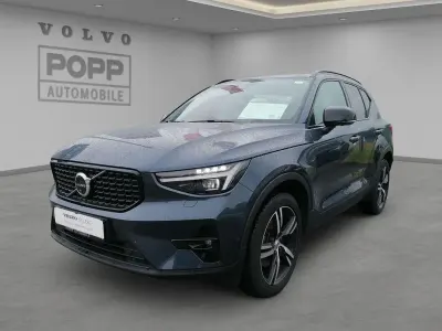 Gebraucht Volvo XC40 Plus 197 PS (144 kW) 2025 Denim blue / metallic SUV