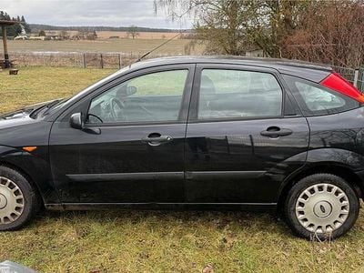 Gebraucht Ford Focus 116 PS (85 kW) 2004 Schwarz Kleinwagen