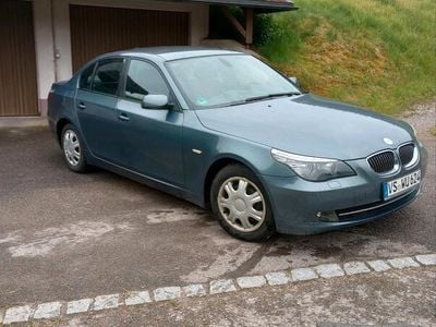 BMW 523