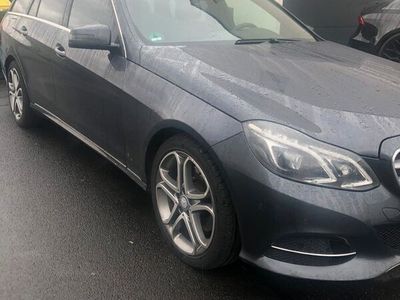 gebraucht Mercedes E250 ("ATM mit ca. 57.000 km")CDI 7G-TRONIC