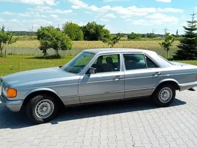 Gebraucht Mercedes S280 156 PS (114 kW) 1981 Blau Limousine