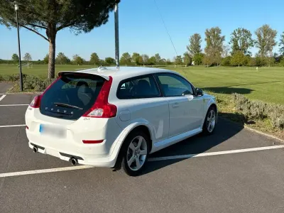 Gebraucht Volvo C30 R-Design 177 PS (130 kW) 2010 Weiß Kleinwagen