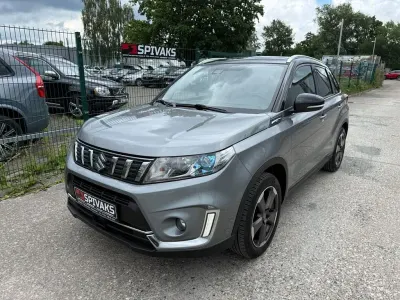 Gebraucht Suzuki Vitara Comfort 140 PS (102 kW) 2019 Grau SUV