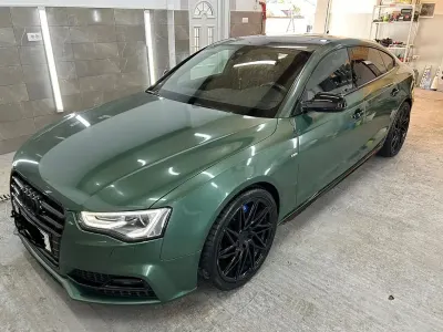 Gebraucht Audi A5 Sportback Sport 245 PS (180 kW) 2015 Silber Kleinwagen