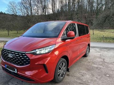 Gebraucht Ford Transit Custom Titanium 136 PS (100 kW) 2024 Rot Van / Kleinbus