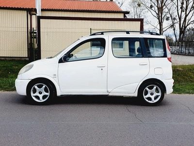 Toyota Yaris Verso