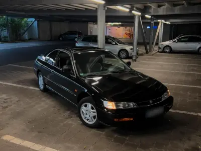 Gebraucht Honda Accord 150 PS (110 kW) 1997 Schwarz Coupé