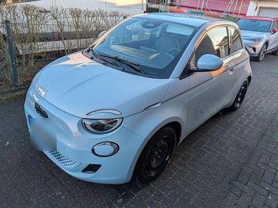 Usata Fiat 500e Icon 86 kW (118 CV) 2022 Blu Utilitaria
