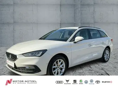 Usata Seat Leon ST Style 150 CV (110 kW) 2022 Bianco Station wagon