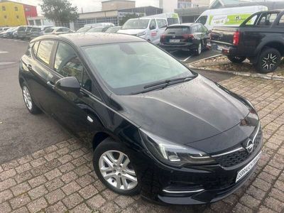 gebraucht Opel Astra Edition 1.2 (110PS) Navi, RFK, SHZ, LHZ
