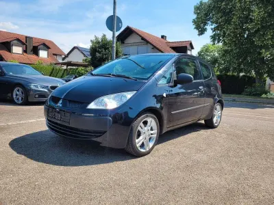 Gebraucht Mitsubishi Colt Inform 75 PS (55 kW) 2008 Schwarz