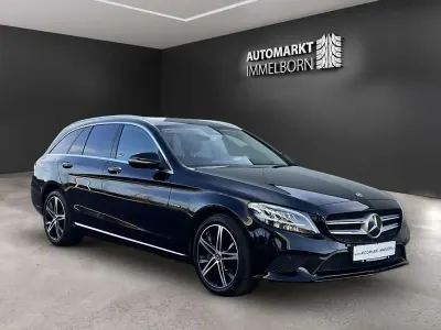 Gebraucht Mercedes C300e 306 PS (225 kW) 2020 Schwarz/baltic black Kombi