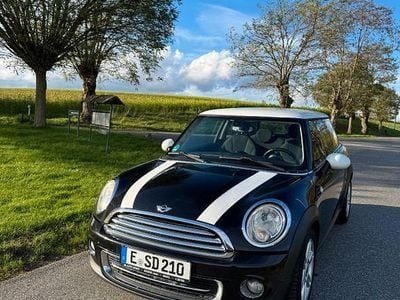 Gebraucht Mini Cooper 122 PS (89 kW) 2011 Schwarz Kleinwagen