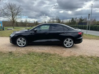 Gebraucht Audi A3 Comfort 150 PS (110 kW) 2020 Schwarz Limousine